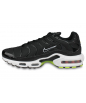 NIKE AIR MAX PLUS NOIR DJ6876-001