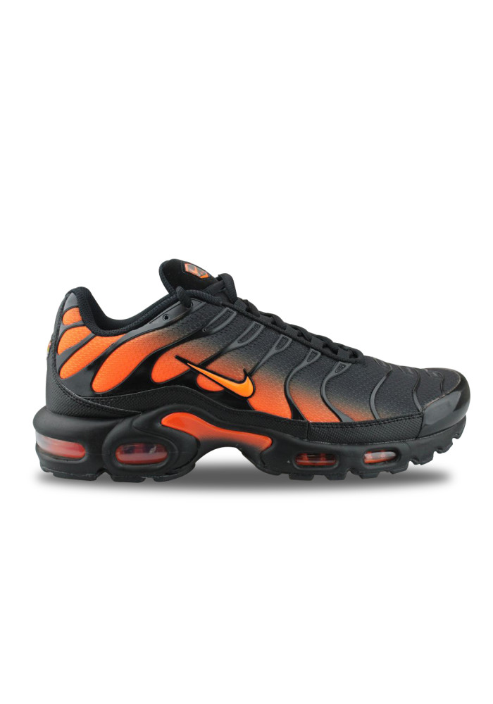NIKE AIR MAX PLUS NOIR DM0032-025