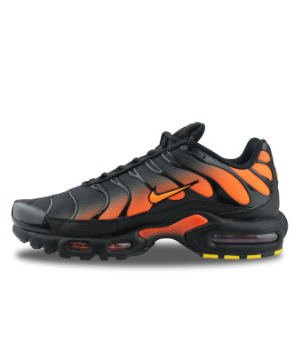 NIKE AIR MAX PLUS NOIR DM0032-025