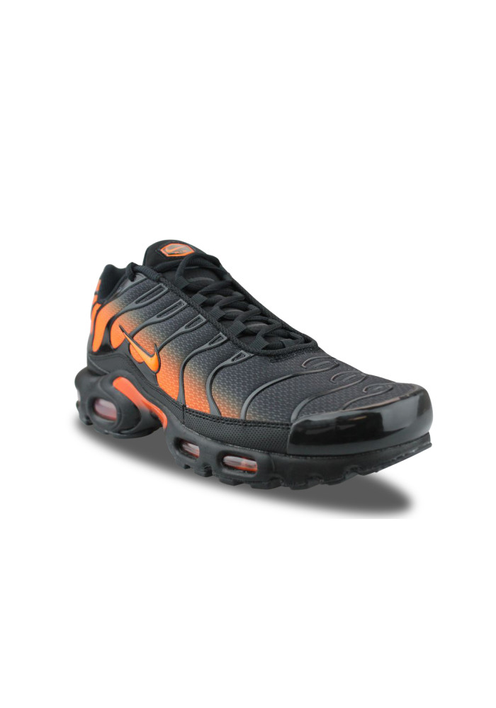 NIKE AIR MAX PLUS NOIR DM0032-025