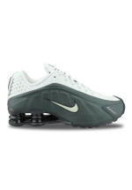 NIKE SHOX R4 BLACK SPURCE OLIVE HQ1988-300