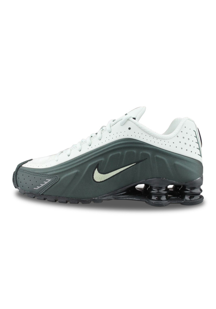NIKE SHOX R4 BLACK SPURCE OLIVE HQ1988-300